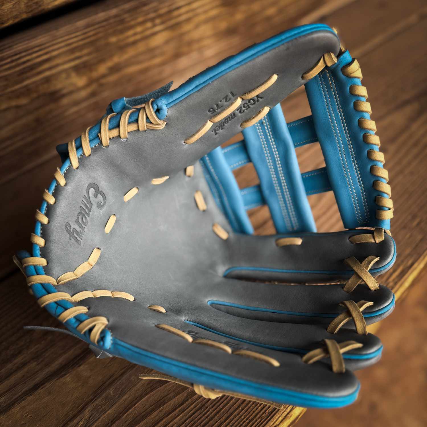 エメリー　EMERY YC52 外野手用グローブ　サミットシリーズ Emery Summit YC52 Outfield Glove - Grey / Carolina Blue – Emery