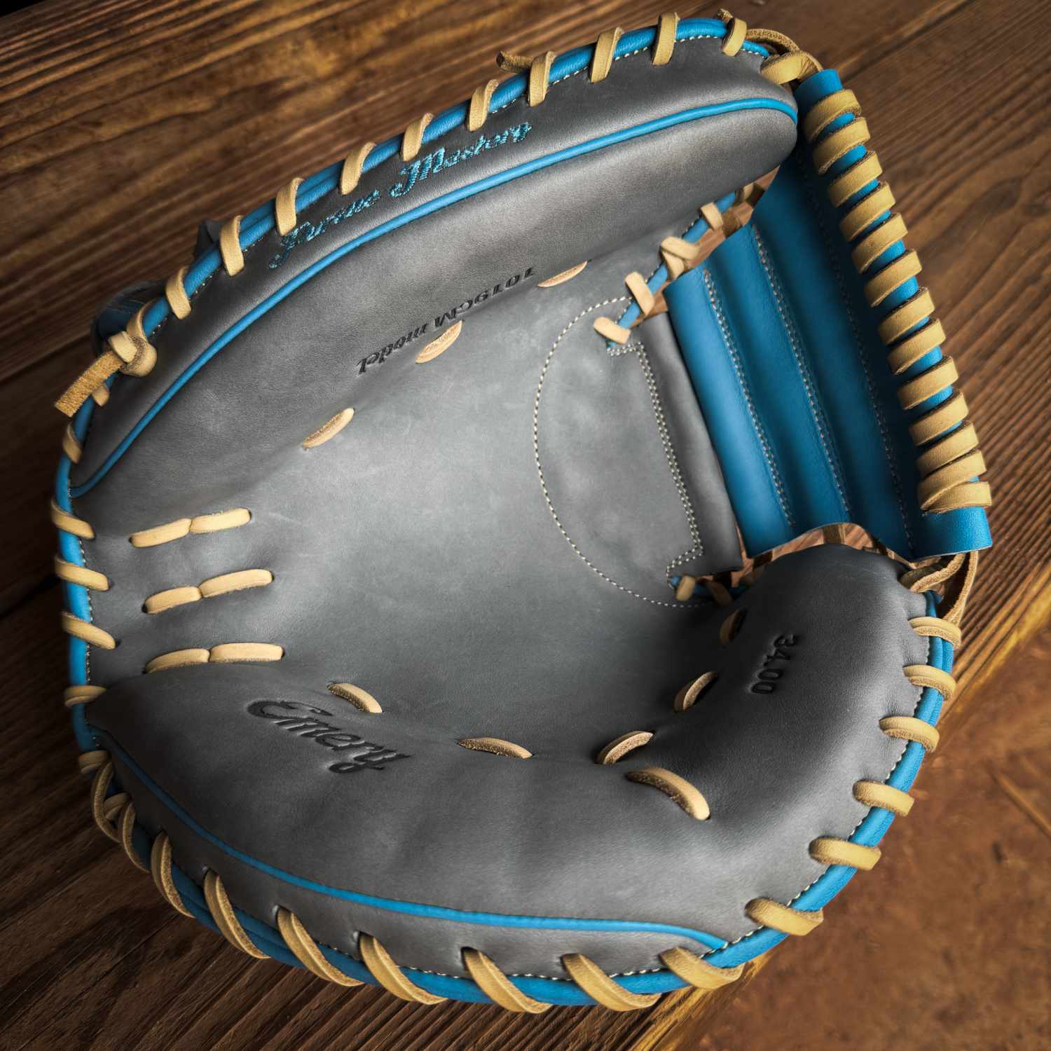 Emery Summit 1019CM Catcher's Mitt – Grey / Carolina Blue – Emery