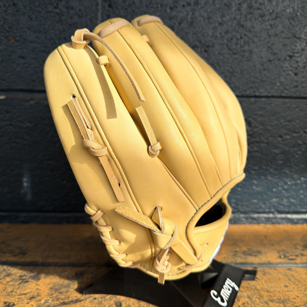 Emery Summit 1627 Infield Glove – Blonde – Emery Glove Co.