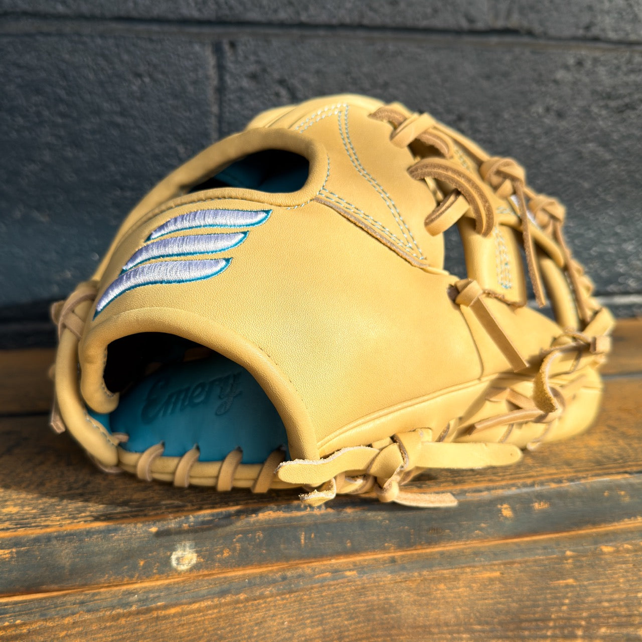 Emery Summit 1627 Infield Glove – Blonde – Emery Glove Co.