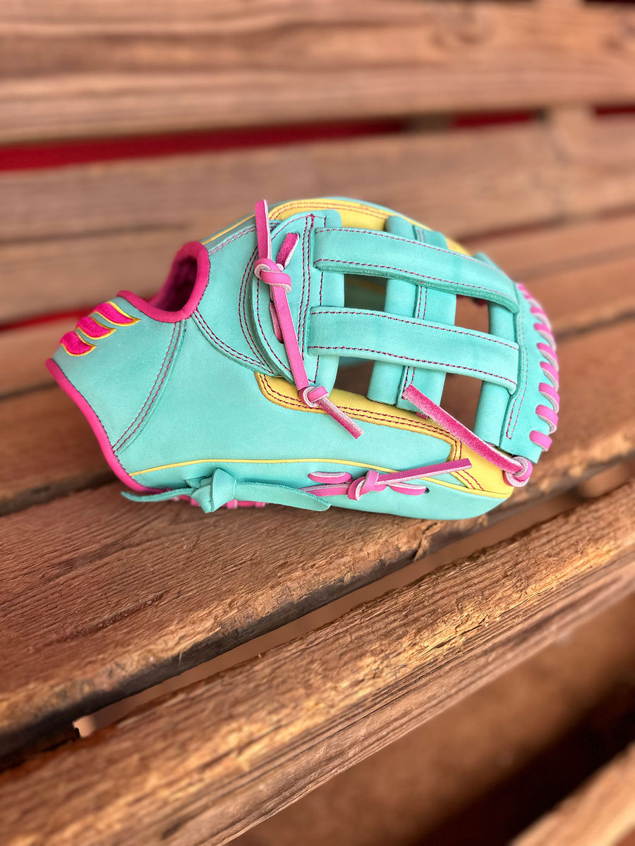 Emery Hidden Tracks – Stay Classy — image 1